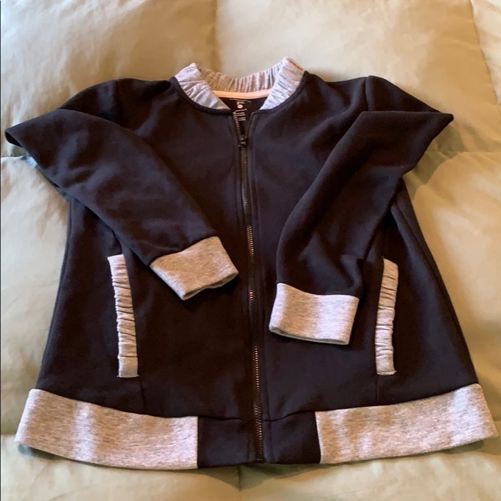 Layer 8 girls sweat jacket. Sz XL NWOT Black/Gray​​​​​​​​​​​​​​​​​​​​